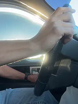 luiriv04 online show from 10.03.25