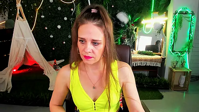 EmiliaBedy online show from 03.25.26