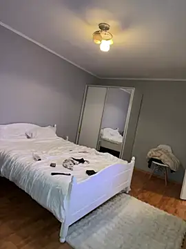 bunnythetailor online show from 02.28.25