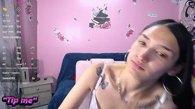 Snapshot of Sofii_cutee chatting on 01.25.25 Sofii cutee online show from 01.25.25