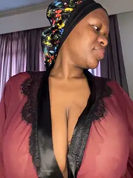 Boneca25 online show from 02.04.25