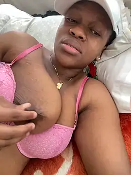 Boneca25 online show from 02.16.25