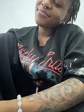 Boneca25 online show from 02.28.26