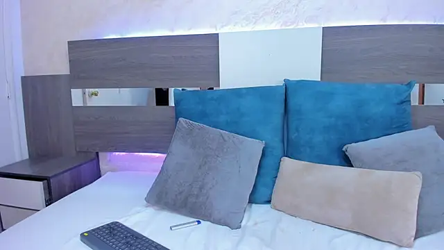 Snapshot of rachel_kole chatting on 01.28.25 rachel kole online show from 01.28.25