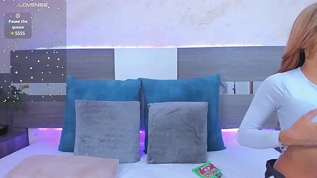 Snapshot of rachel_kole chatting on 03.06.25 rachel kole online show from 03.06.25