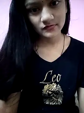 Snapshot of Tanu-00 chatting on 09.27.25 Tanu-00 online show from 09.27.25