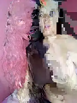 AmbarVanucci online show from 12.19.25