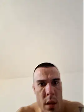 Snapshot of tucacbg chatting on 01.28.25 tucacbg online show from 01.28.25