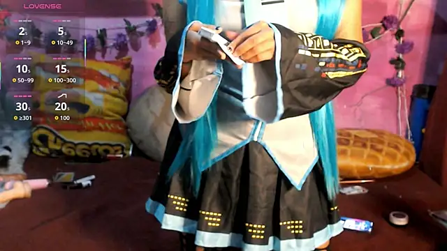 Sharkyu1 online show from 12.21.25