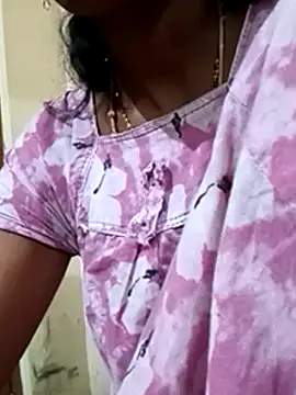 Snapshot of TeluguammayiMahi chatting on 03.07.25 TeluguammayiMahi online show from 03.07.25