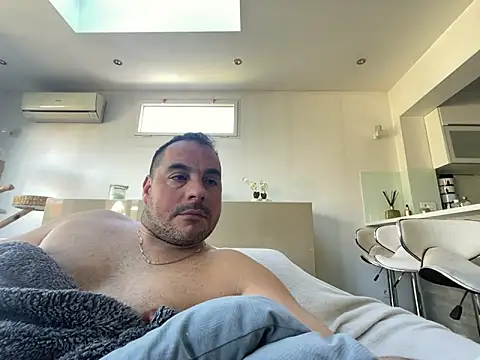 justeqqun online show from 03.15.26