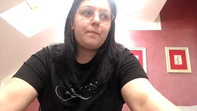 Snapshot of Wetandnaughtyxx chatting on 04.27.26 Wetandnaughtyxx online show from 04.27.26