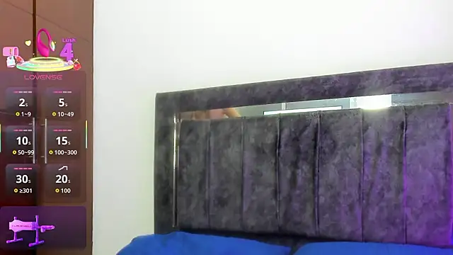 Nicol TransGirl online show from 03.23.26