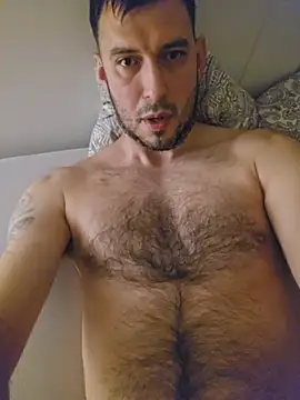 nehasitvodou online show from 11.06.25