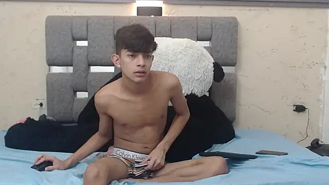 KING STYLE2 online show from 02.02.25