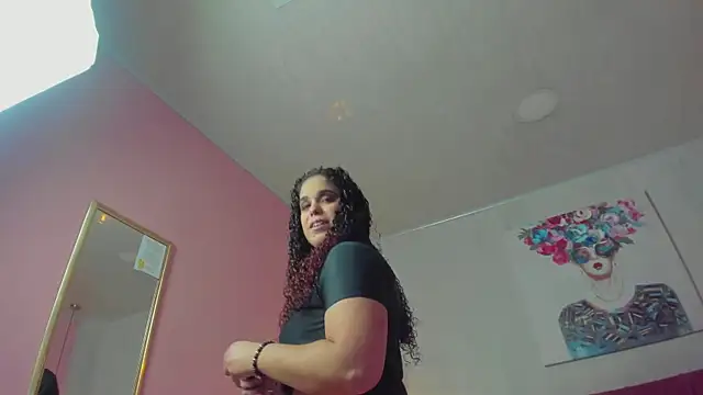 ninna curly online show from 02.24.25