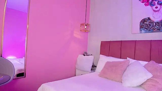 Snapshot of ninna_curly chatting on 02.05.26 ninna curly online show from 02.05.26