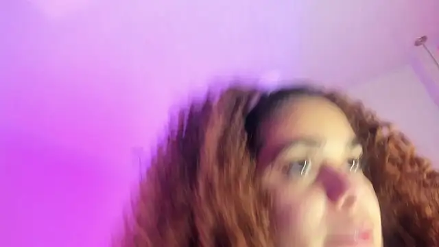 Snapshot of ninna_curly chatting on 02.10.26 ninna curly online show from 02.10.26