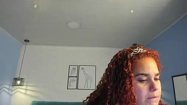 Snapshot of ninna_curly chatting on 02.24.26 ninna curly online show from 02.24.26