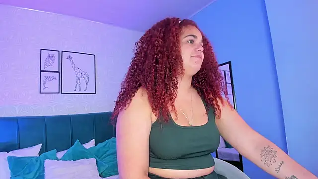 Snapshot of ninna_curly chatting on 02.27.26 ninna curly online show from 02.27.26