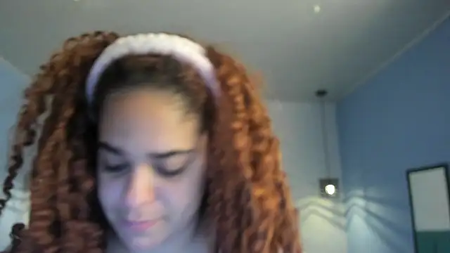 Snapshot of ninna_curly chatting on 05.01.26 ninna curly online show from 05.01.26