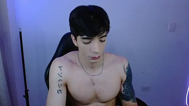 Snapshot of H3ll_B0I chatting on 02.22.26 H3ll B0I online show from 02.22.26