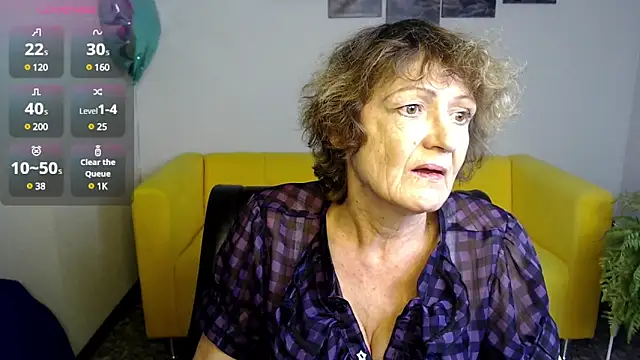 Snapshot of SexyGrandma_ chatting on 03.14.25 SexyGrandma online show from 03.14.25