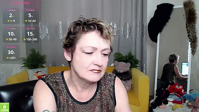 Snapshot of SexyGrandma_ chatting on 02.11.26 SexyGrandma online show from 02.11.26