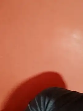 Milankure111 online show from 02.05.25