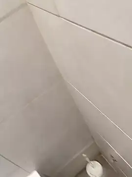 Milankure111 online show from 02.25.25