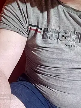 Milankure111 online show from 03.04.25