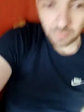 Milankure111 online show from 03.11.25