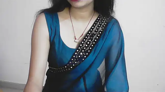 Snapshot of kajal__bhabhi_ chatting on 02.10.25 kajal bhabhi online show from 02.10.25