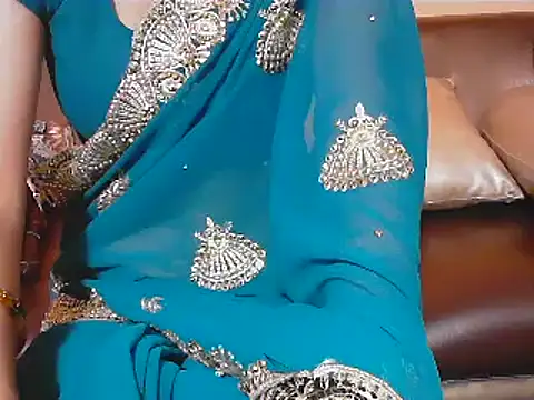 Snapshot of kajal__bhabhi_ chatting on 02.26.25 kajal bhabhi online show from 02.26.25