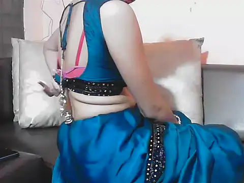 Snapshot of kajal__bhabhi_ chatting on 03.03.25 kajal bhabhi online show from 03.03.25