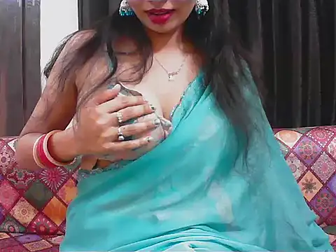 Snapshot of kajal__bhabhi_ chatting on 10.21.25 kajal bhabhi online show from 10.21.25