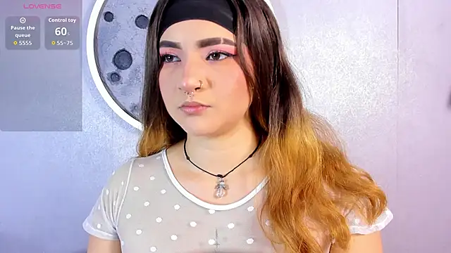 Shanntal  online show from 12.02.25