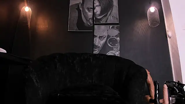 Snapshot of SadieManson_ chatting on 01.17.26 SadieManson online show from 01.17.26