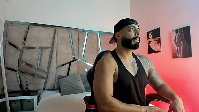 LeandroRusso online show from 02.22.25