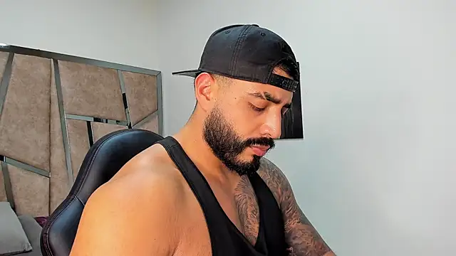 LeandroRusso online show from 03.02.25