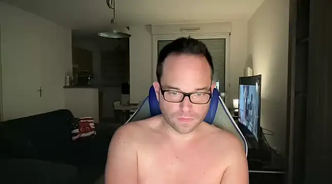 Funnyjul31 online show from 01.28.25