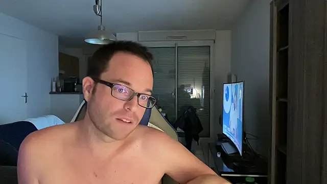 Funnyjul31 online show from 02.12.25