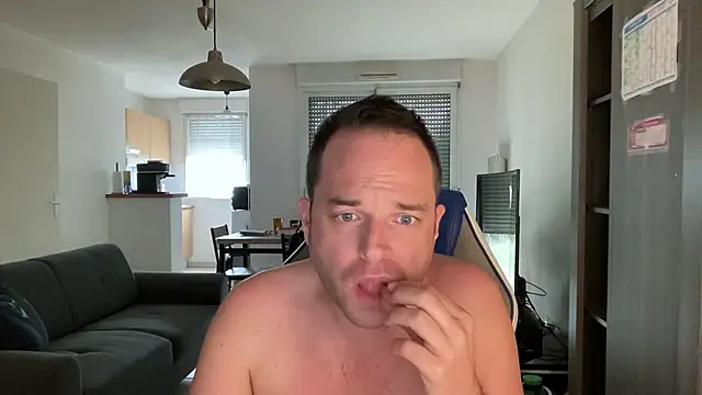 Funnyjul31 online show from 03.12.25