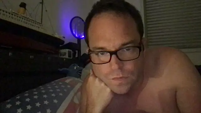 Funnyjul31 online show from 05.09.26
