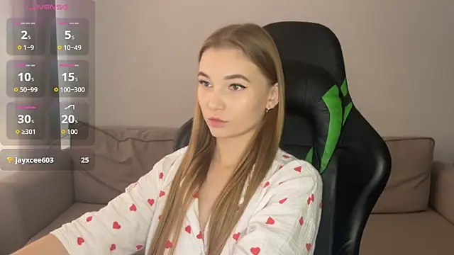 maria plaudice online show from 11.12.25