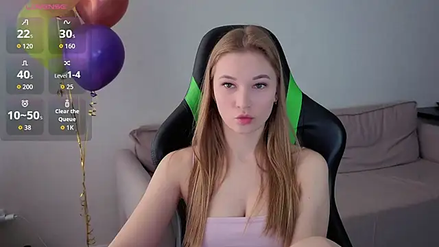 Snapshot of maria_plaudice chatting on 02.15.26 maria plaudice online show from 02.15.26