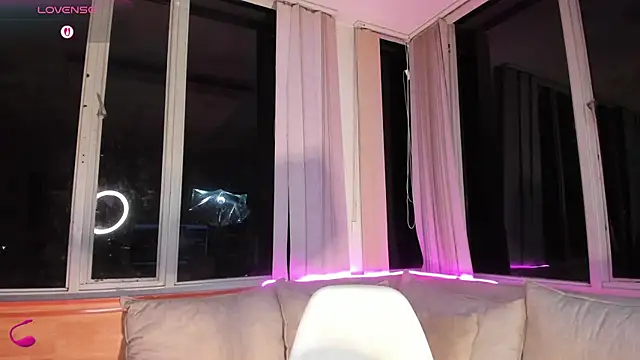 Little  Linda online show from 09.24.25