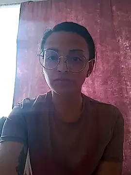 Snapshot of bri_ali chatting on 01.30.25 bri ali online show from 01.30.25