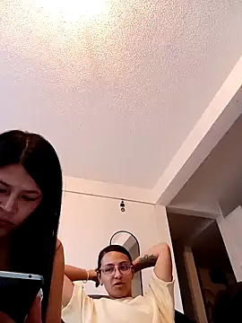 Snapshot of bri_ali chatting on 02.08.25 bri ali online show from 02.08.25