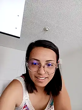 Snapshot of bri_ali chatting on 02.12.25 bri ali online show from 02.12.25